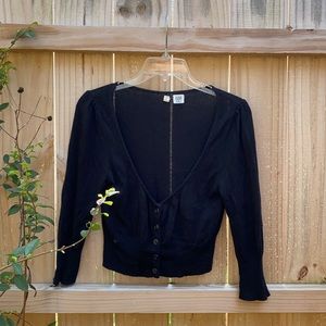 Anthropologie Vintage Cropped Button sweater in black, Size S